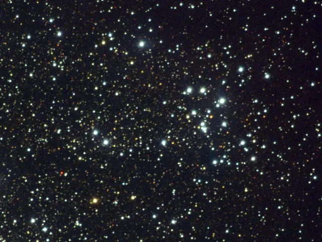 NOIRLab view of the M18 open cluster.