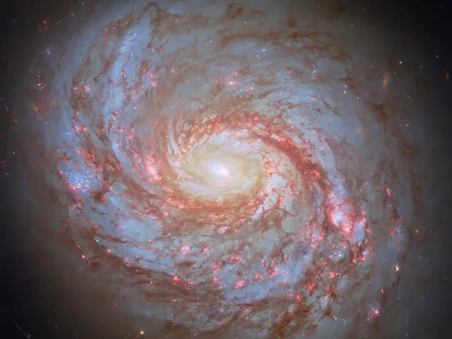 Messier 77